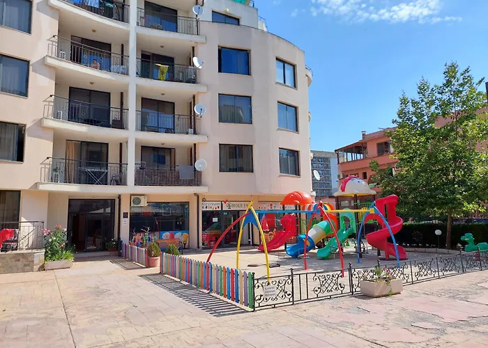 Апартамент Avalon Lux Слънчев бряг